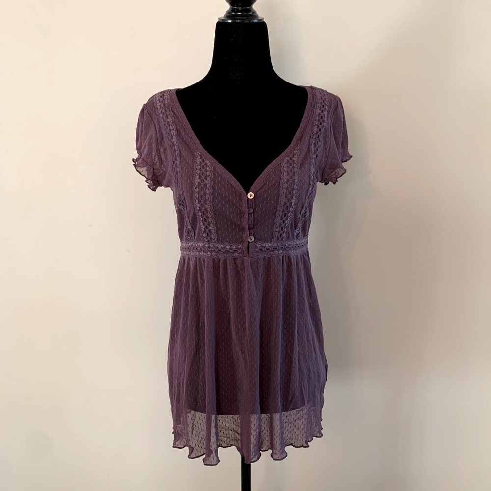 Talula - Lightweight Flowy Top - Small